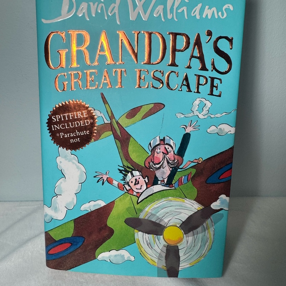 NEW Grandpa's Great Escape Book